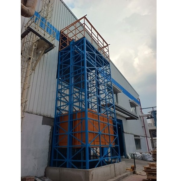 single-mast-goods-lift